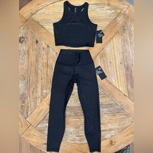 90 Degree Size Small Workout Set in dark fresco black